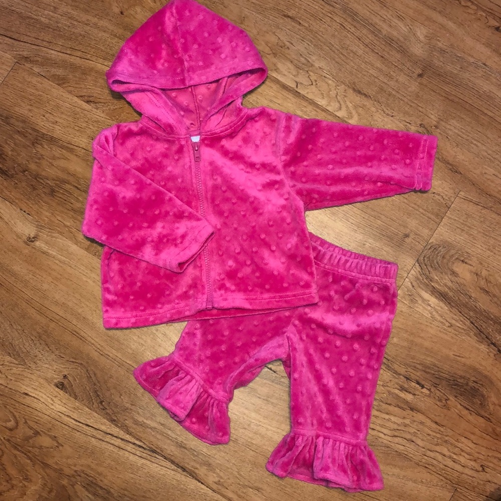 6-9M baby girl fleece, zip up 2 piece suit.